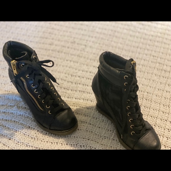 Wedges - Picture 3 of 4